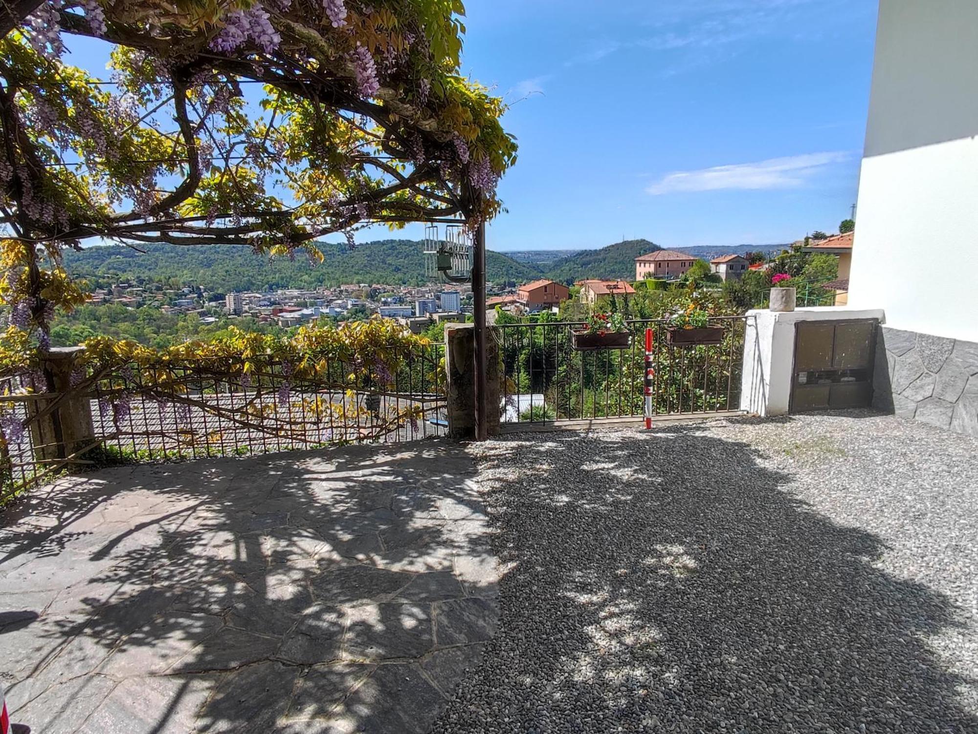 Villa Antonella, App. Vittoria Tavernerio Exteriér fotografie
