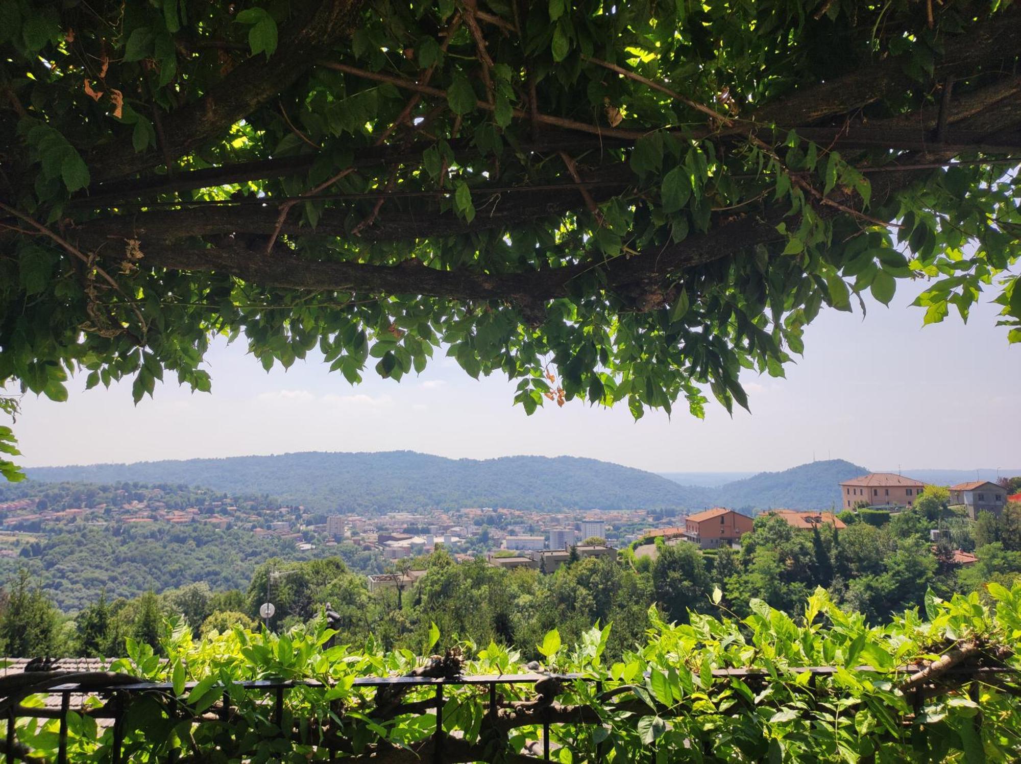 Villa Antonella, App. Vittoria Tavernerio Exteriér fotografie